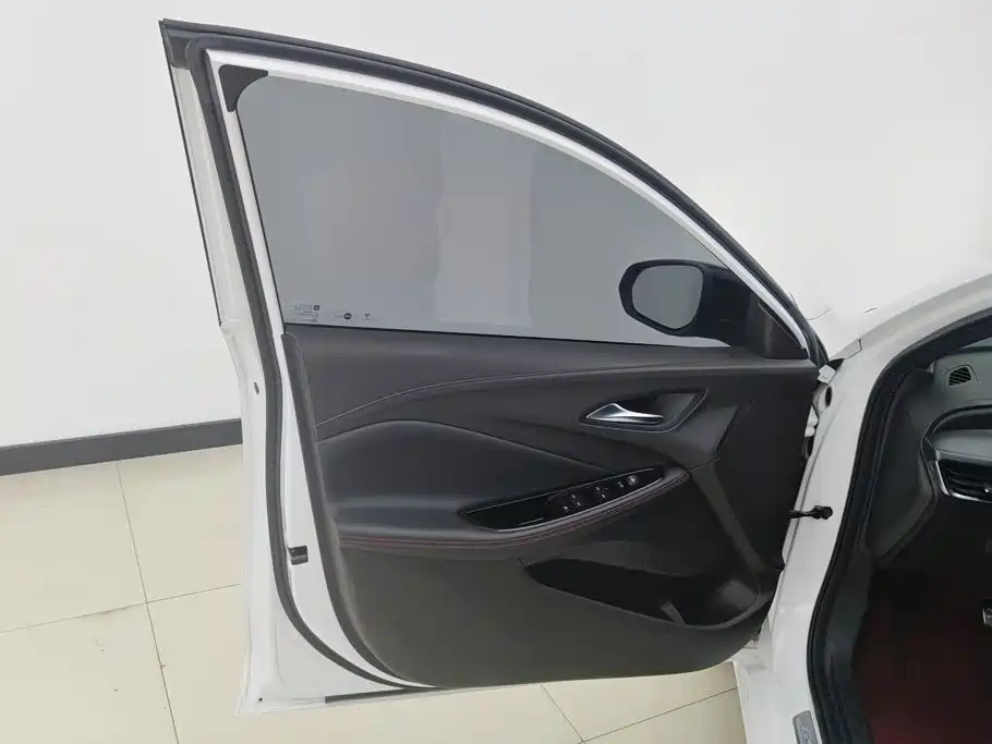 Buick Verano — миниатюра 7