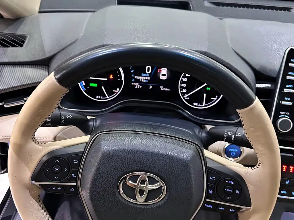 Toyota Avalon — миниатюра 5