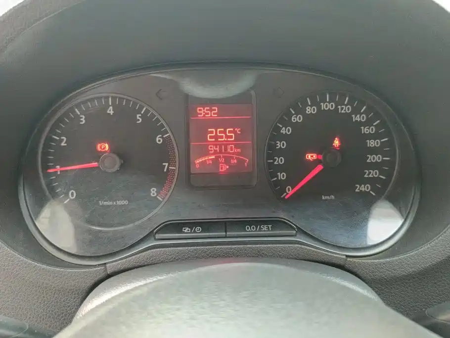 Volkswagen Polo — миниатюра 14