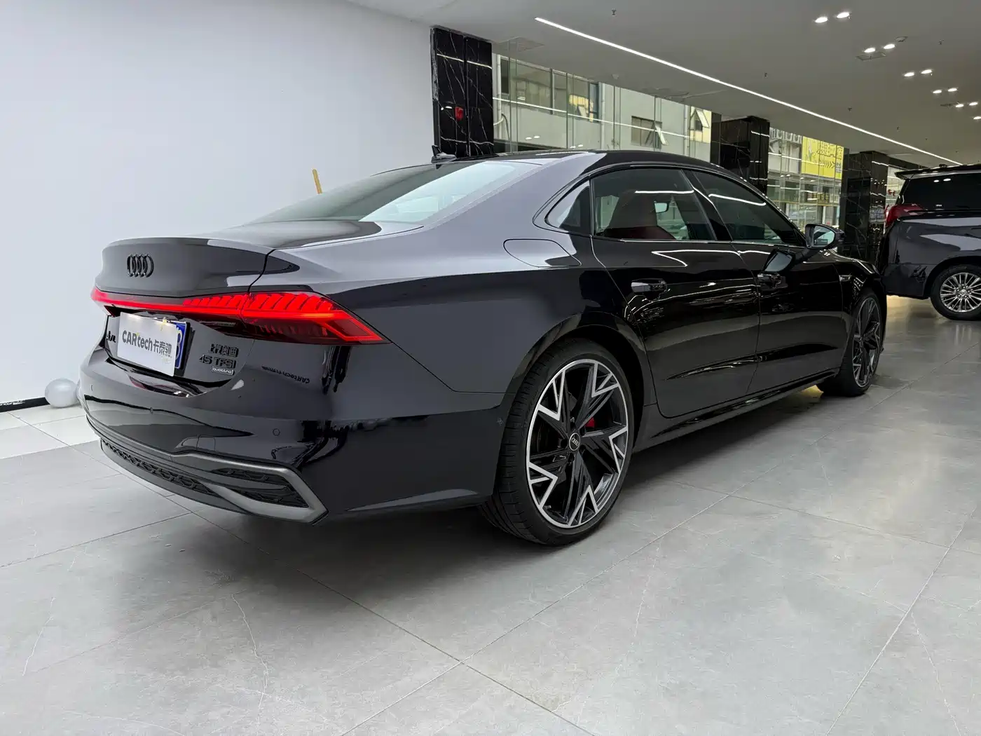 Audi A7L