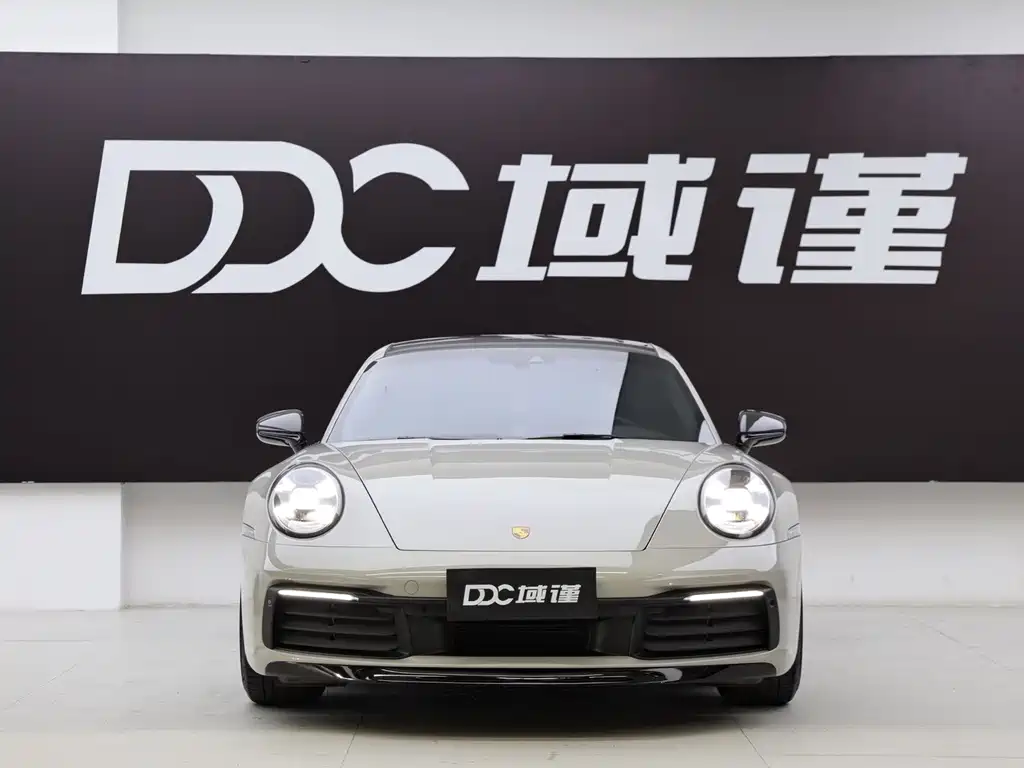 Porsche 911 2022 Carrera 3.0T
