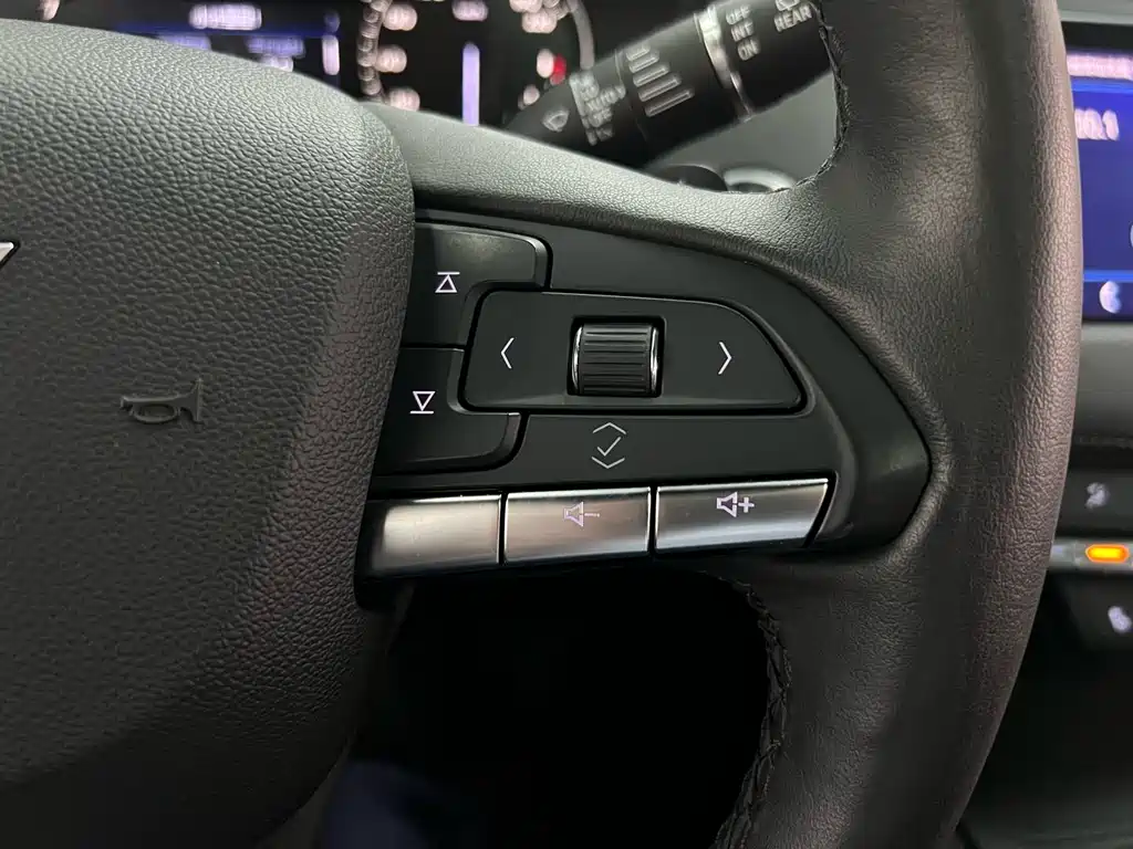Cadillac XT4 — миниатюра 22