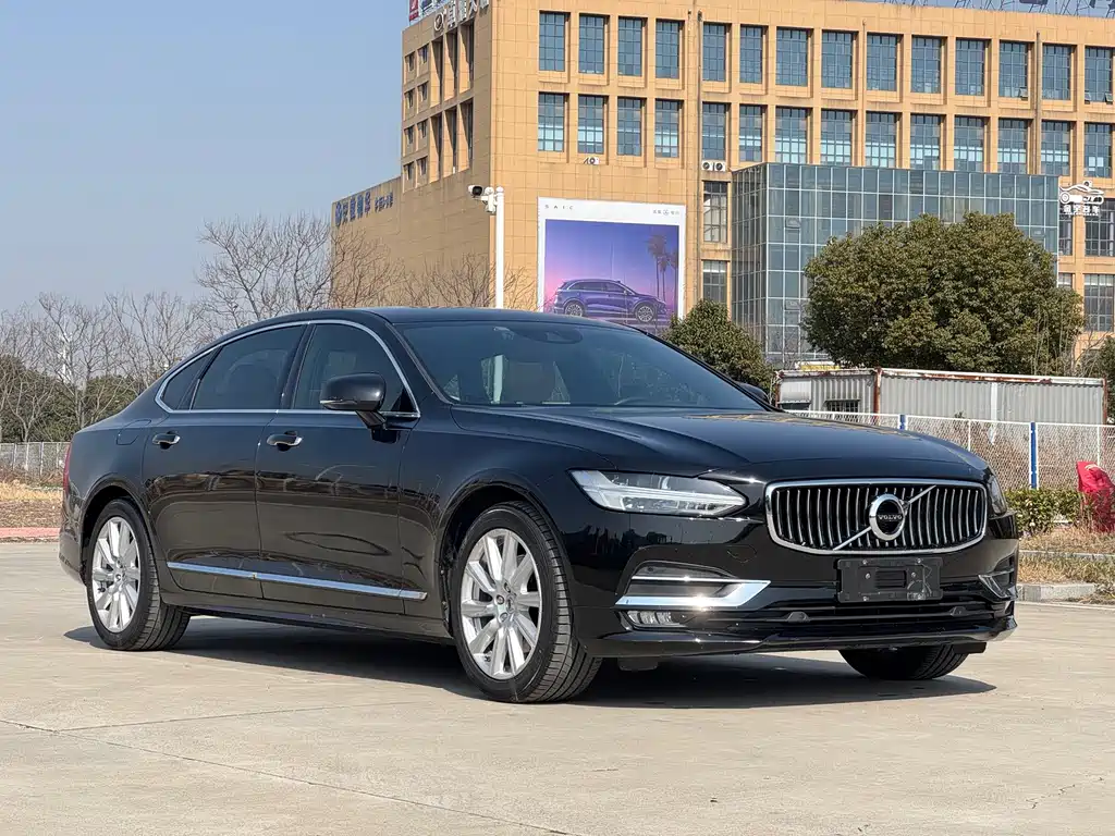 Volvo S90 2020 T5 Luxury