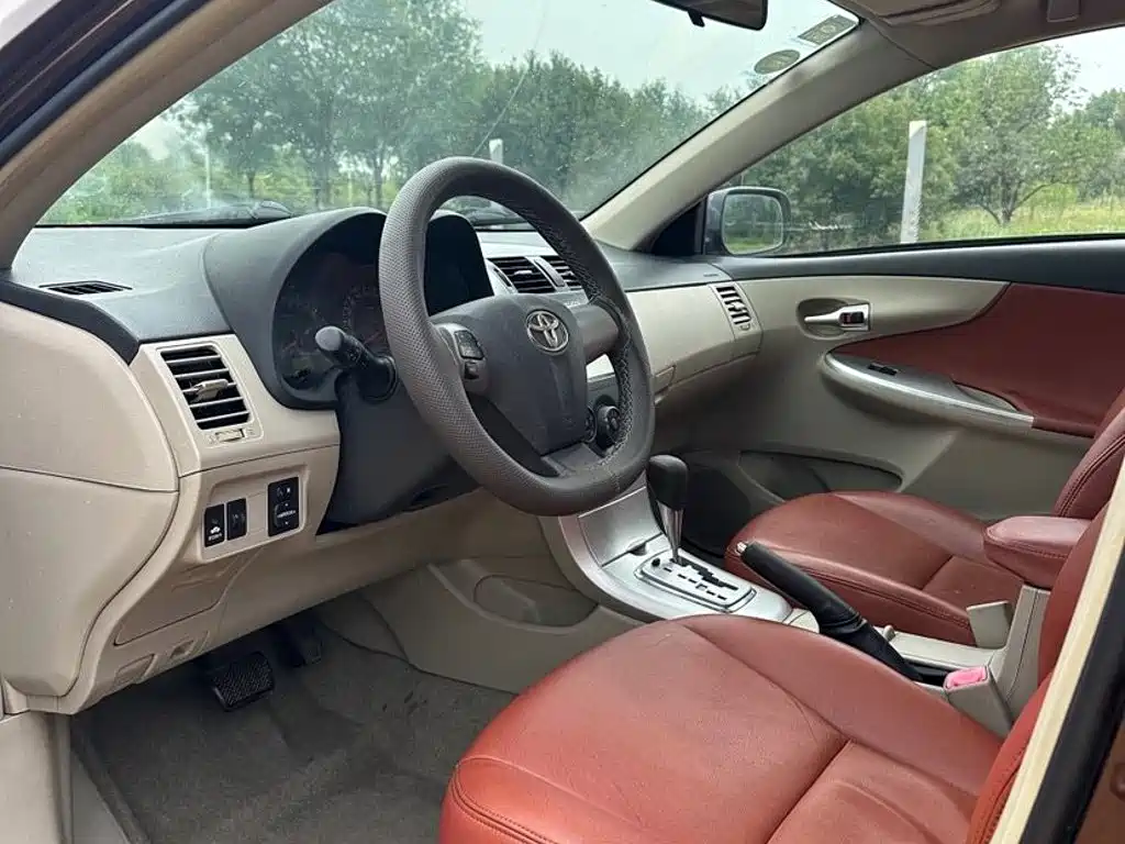 Toyota Corolla — миниатюра 8