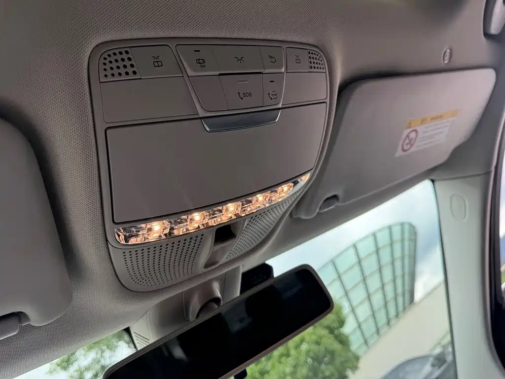 Mercedes-Benz C-Class — миниатюра 29