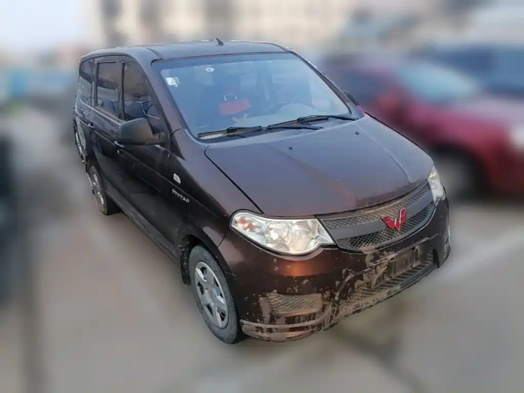 Wuling Hongguang — миниатюра 6