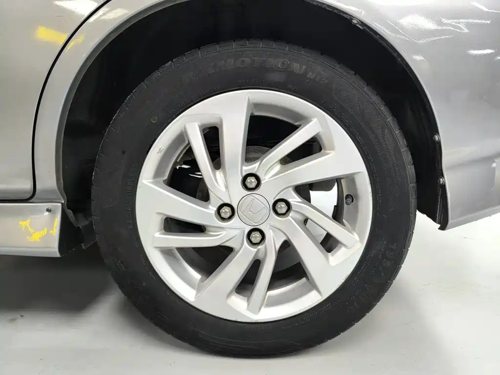 Honda Fit — миниатюра 14