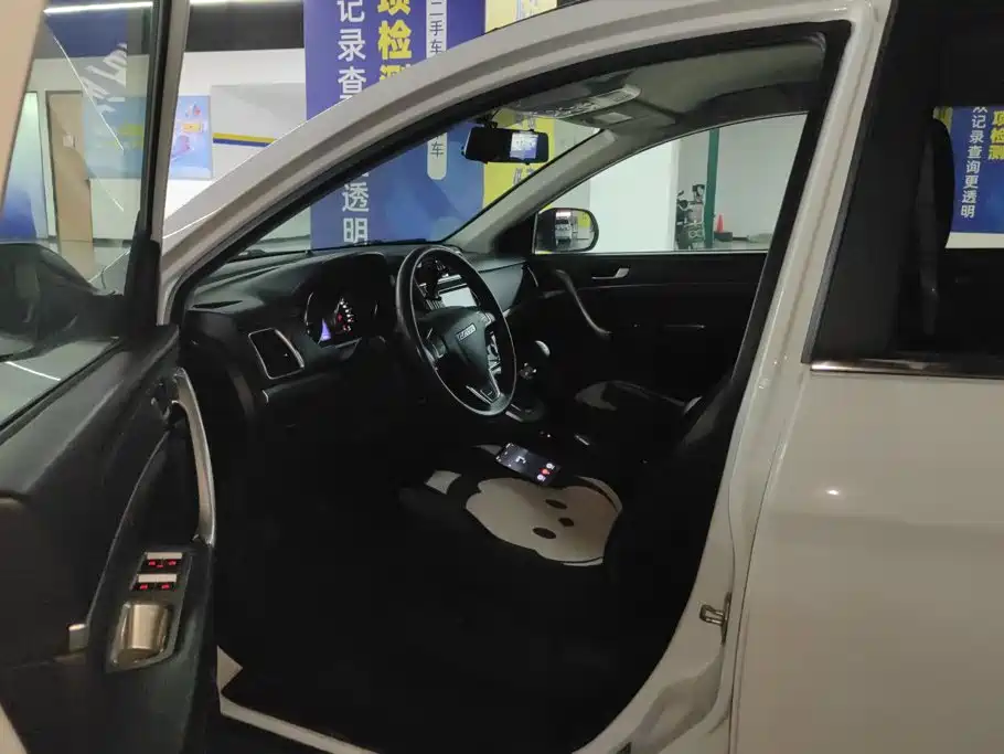 Haval M6 — миниатюра 9
