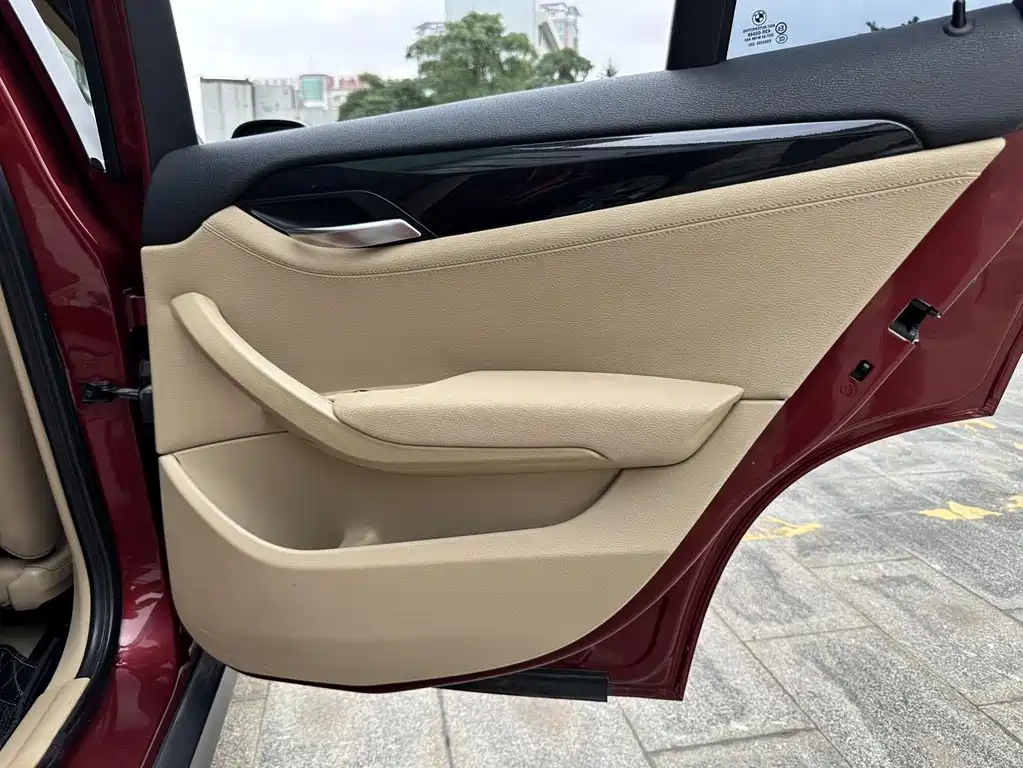 BMW X1 (Import) — миниатюра 20