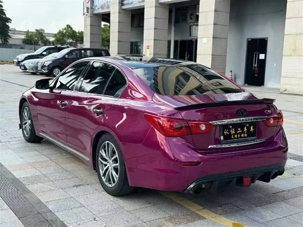 Infiniti Q50L 2015 2.0T Comfort