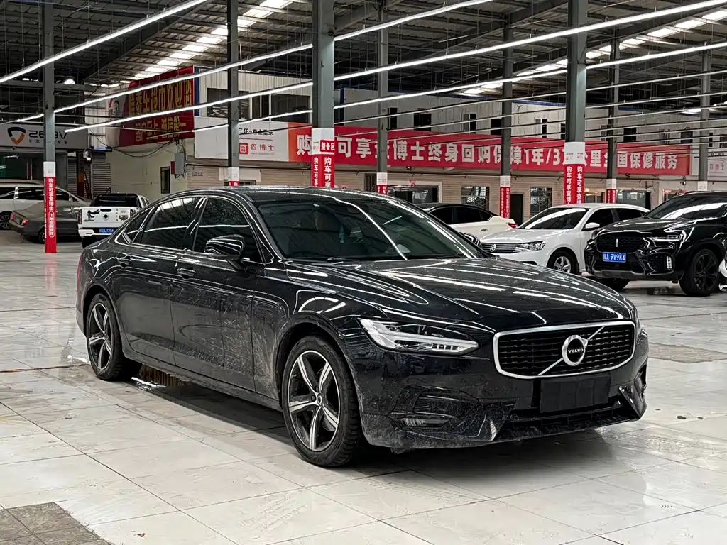 Volvo S90 — миниатюра 3