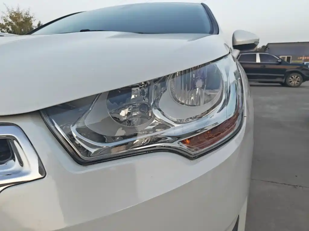 Citroen C4L — миниатюра 24