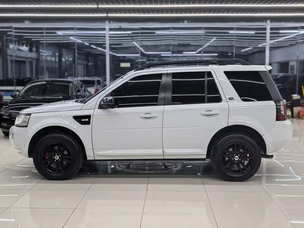 Land Rover Freelander 2 — миниатюра 2
