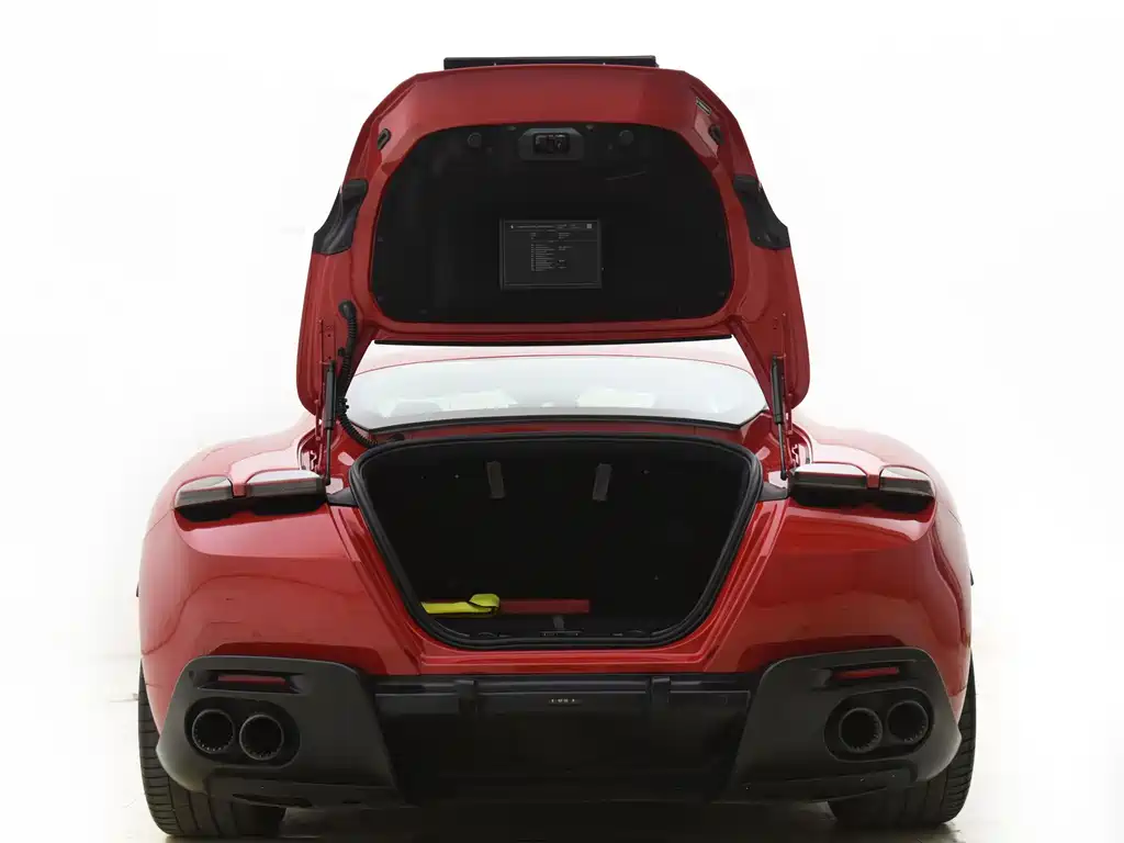 Ferrari Roma — миниатюра 5