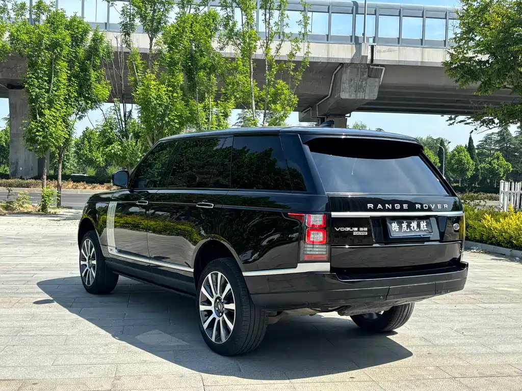 Land Rover Range Rover 2017 3.0 SC V6 Vogue SE Long Wheelbase