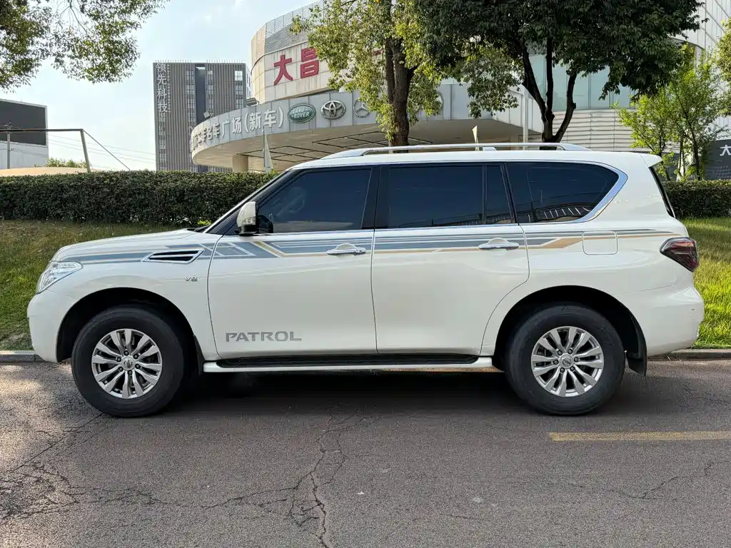 Nissan Patrol 2018 4.0L