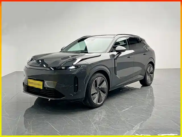 2025 Lynk & Co 08