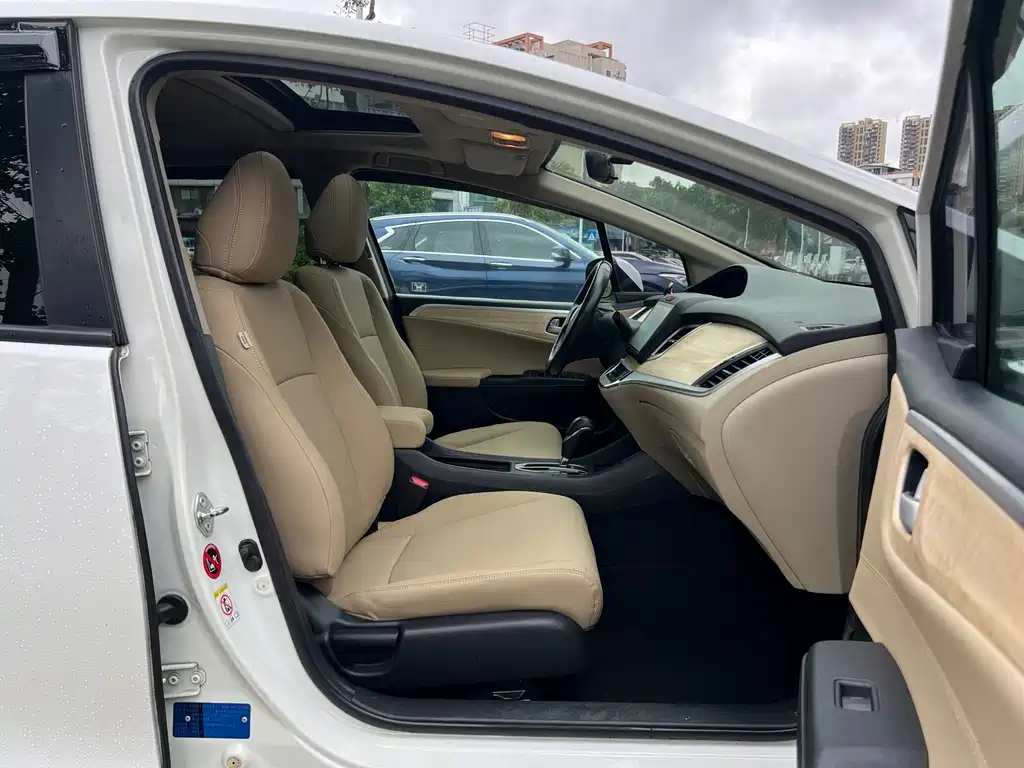 Honda Jade — миниатюра 19
