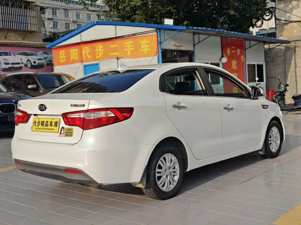 Kia K2 — миниатюра 16