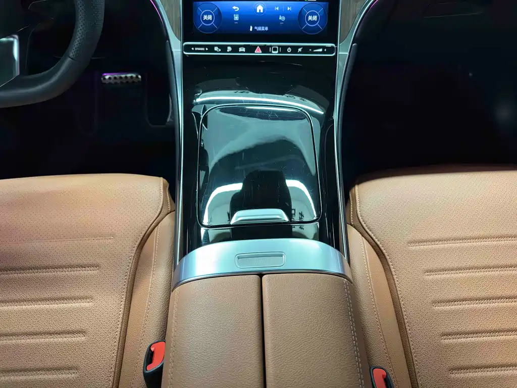 Mercedes-Benz Бенц GLC Новая энергия — миниатюра 15