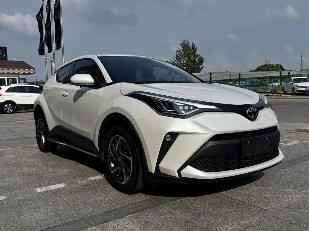 Toyota C-HR — миниатюра 8