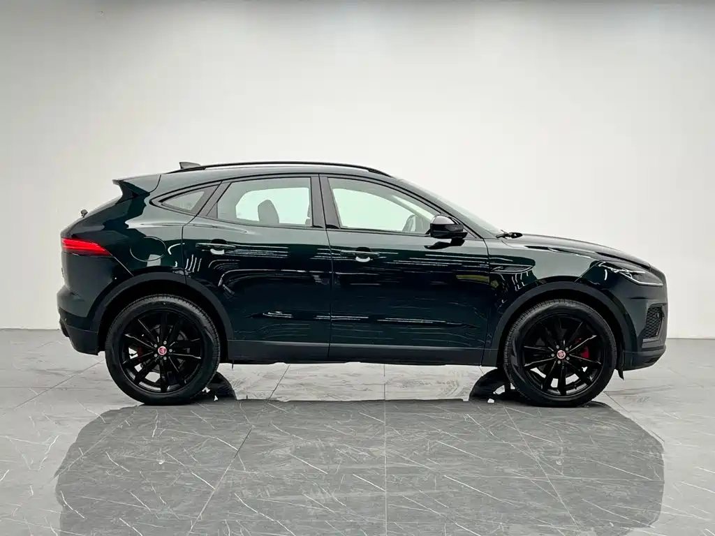 Jaguar E-Pace 2024 Sport R-DYNAMIC SE BLACK