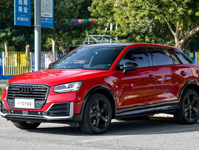 AUDI  Q2L 2021