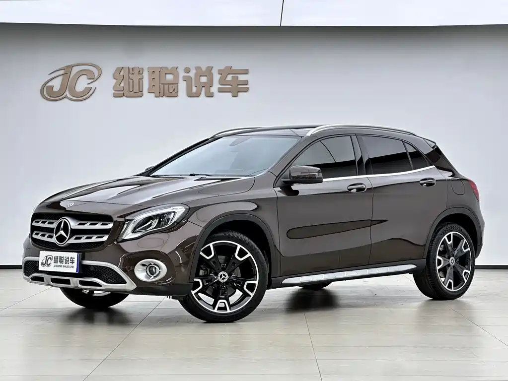 Mercedes-Benz GLA 2017