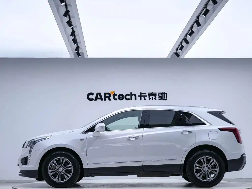 Cadillac XT5 — миниатюра 4