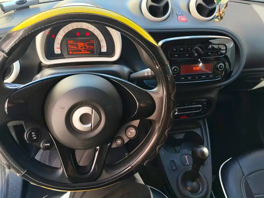 smart Smart Forfour — миниатюра 12