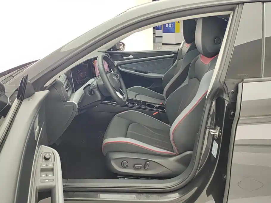 Volkswagen Lamando — миниатюра 9