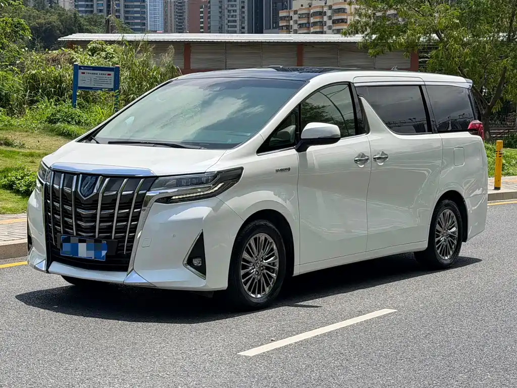 Toyota Alphard 2020
