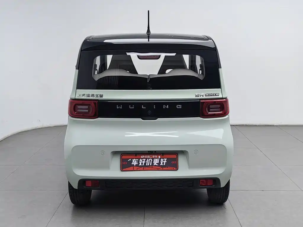Wuling MINIEV — миниатюра 4