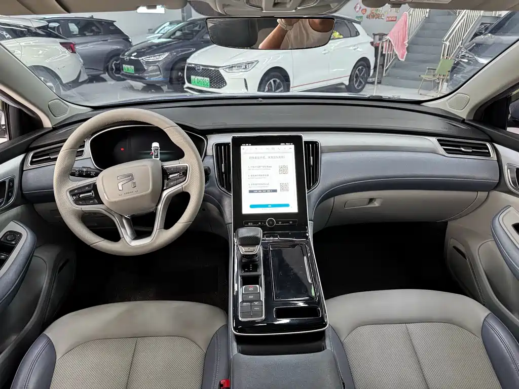 Roewe Feifan ER6 — миниатюра 9