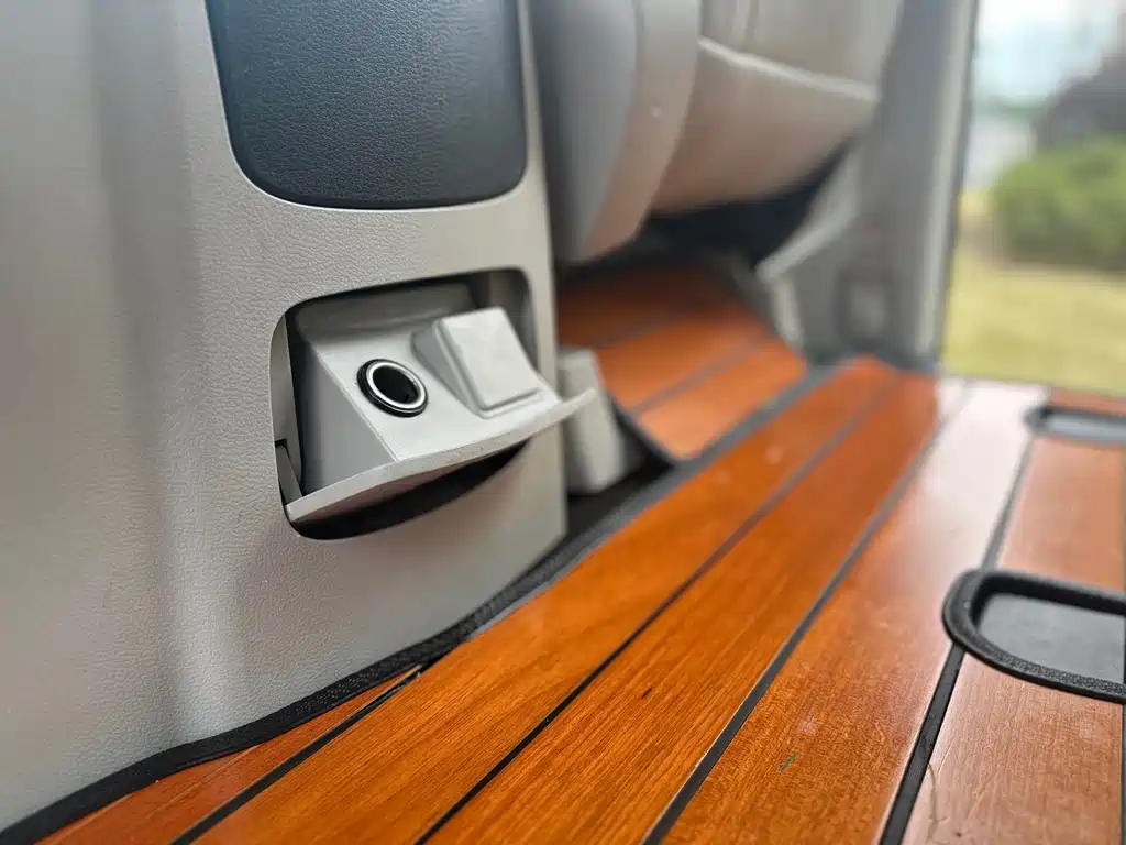 SAIC MAXUS CHASE G10