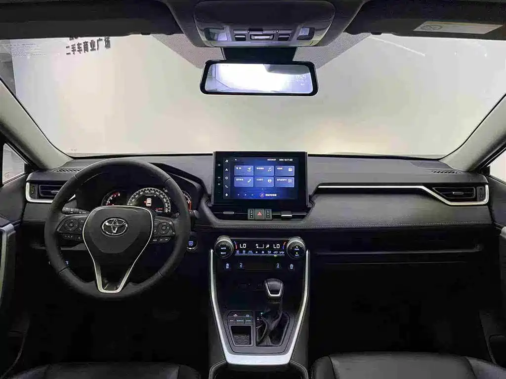 TOYOTA RAV4 RONGFANG