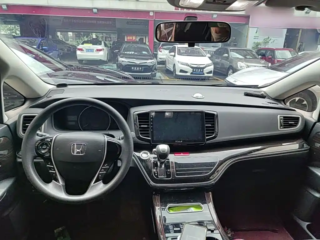 Honda Odyssey — миниатюра 16