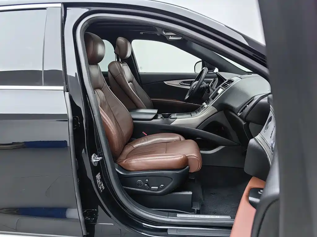 Lincoln MKX — миниатюра 23
