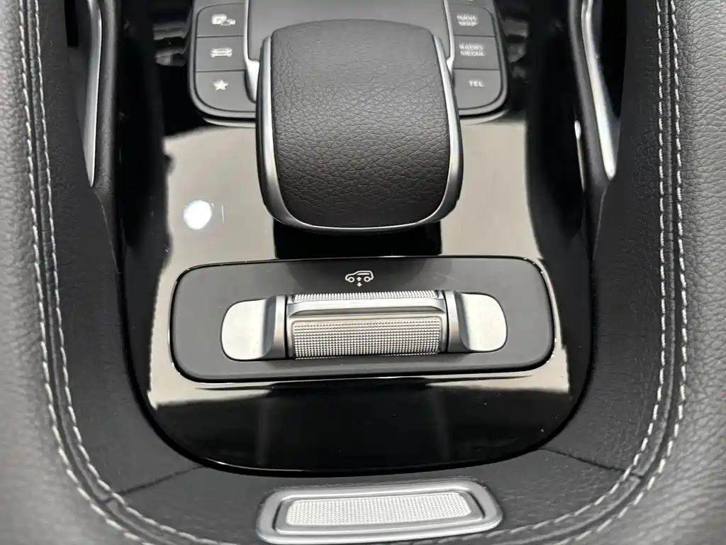 Mercedes-Benz GLE Coupe — миниатюра 20