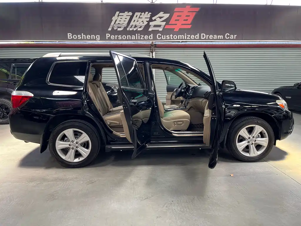 Toyota Highlander 2009 3.5L 7 мест Luxury