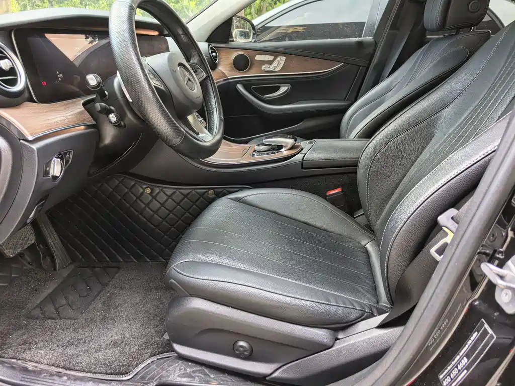 Mercedes-Benz E-Class — миниатюра 5