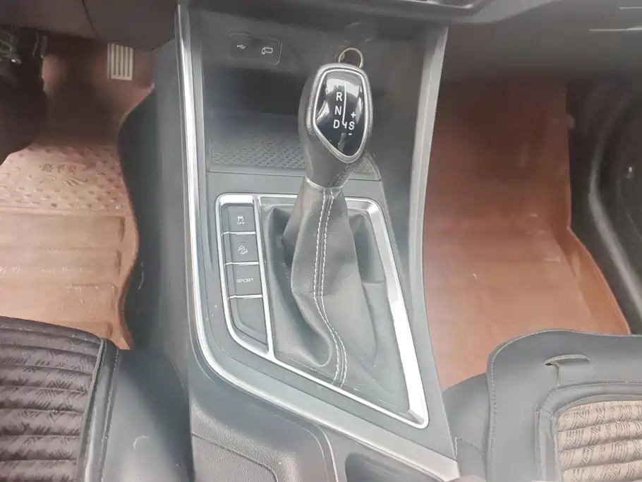 Geely Vision X3 — миниатюра 16