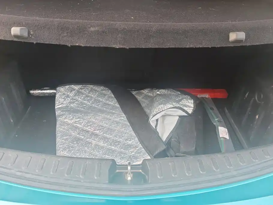Geely Vision X3 — миниатюра 4