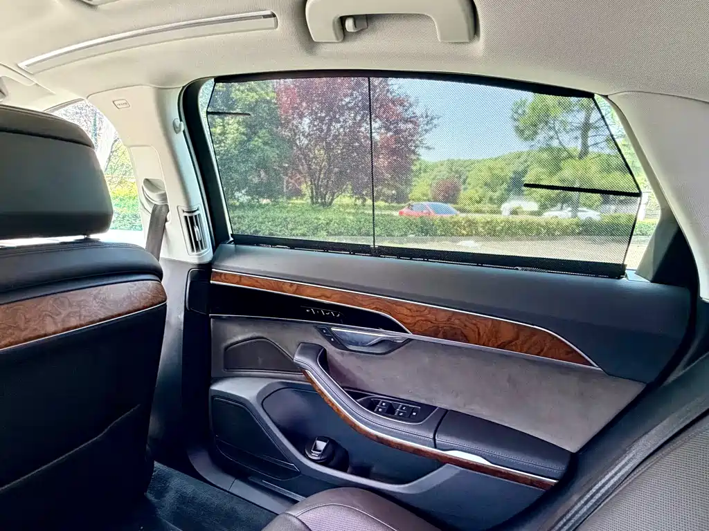 Audi A8 — фотографии объявления, Фото 17