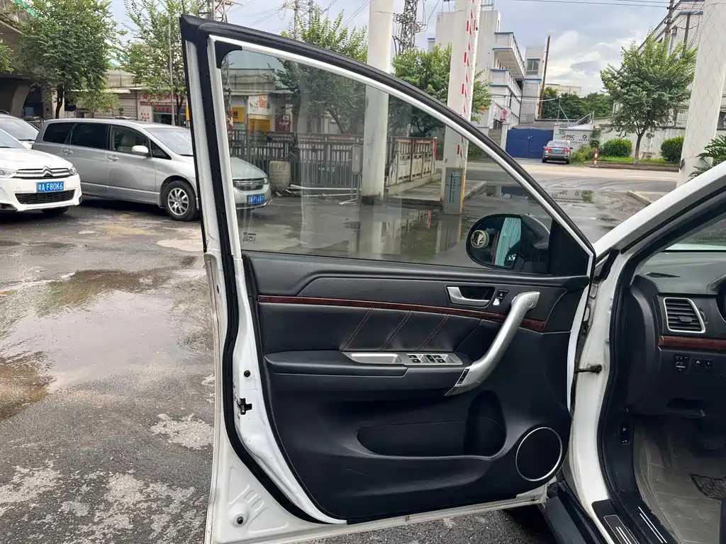 Haval H6 — миниатюра 10