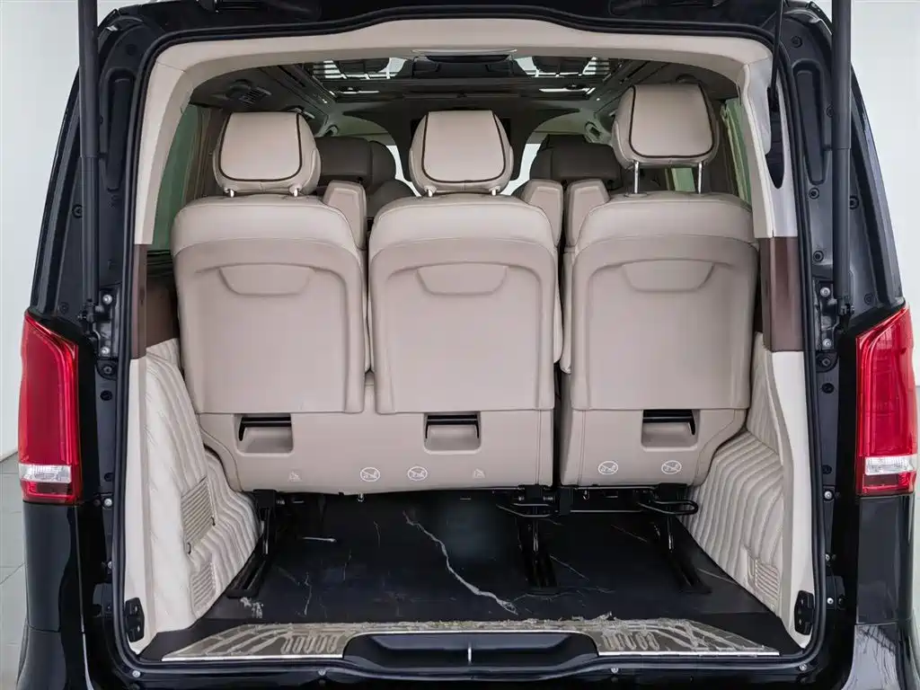 MERCEDES-BENZ V CLASS