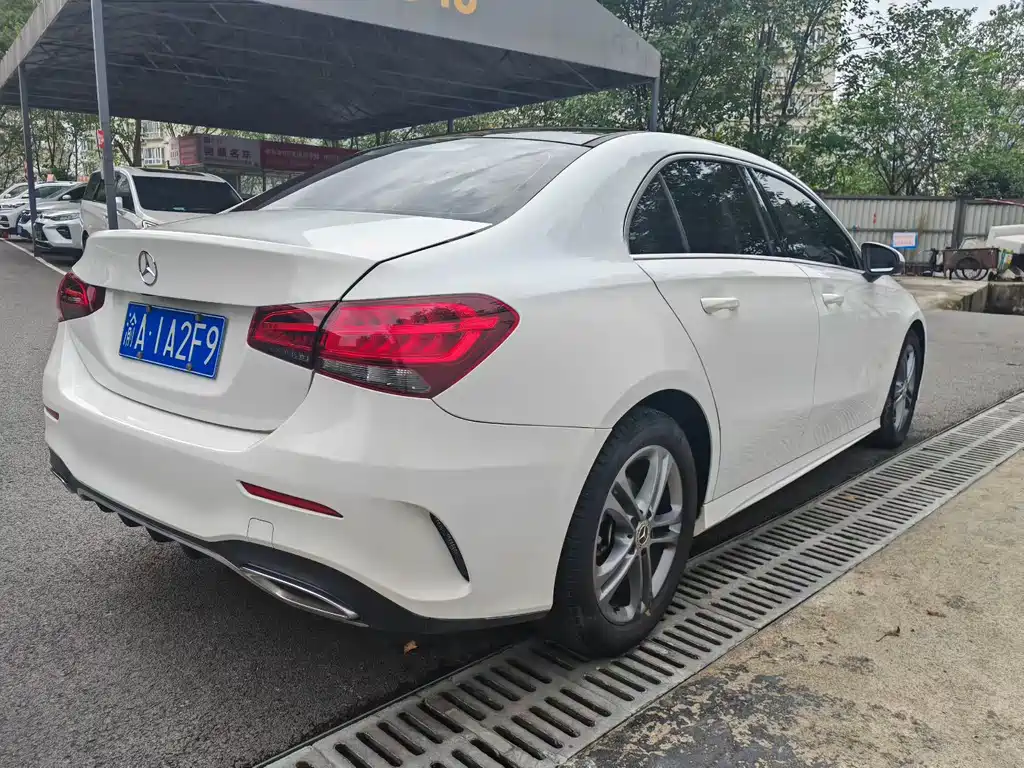 Mercedes-Benz A-Class — миниатюра 4