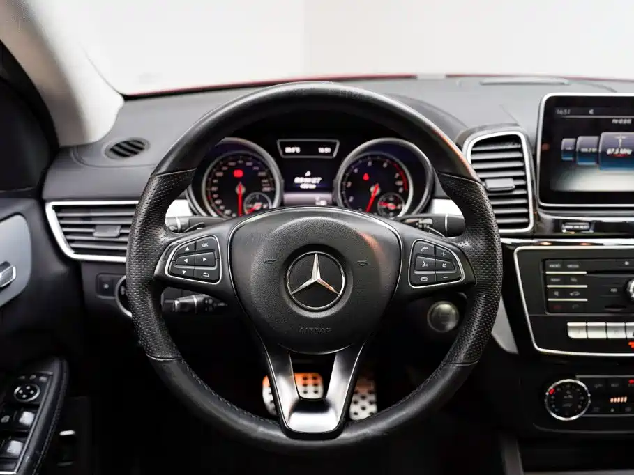 Mercedes-Benz GLE Coupe — миниатюра 8