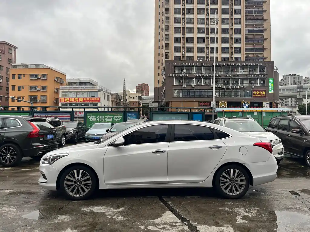 Hyundai Mistra — миниатюра 3