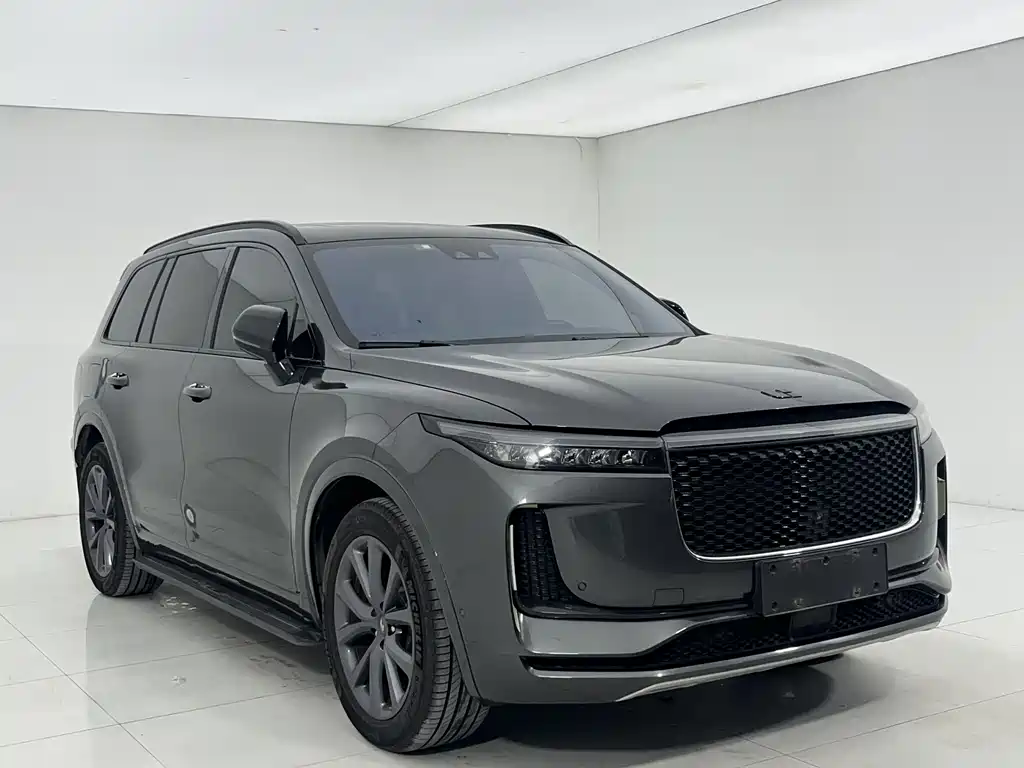 Li Auto ONE 2020 6 мест